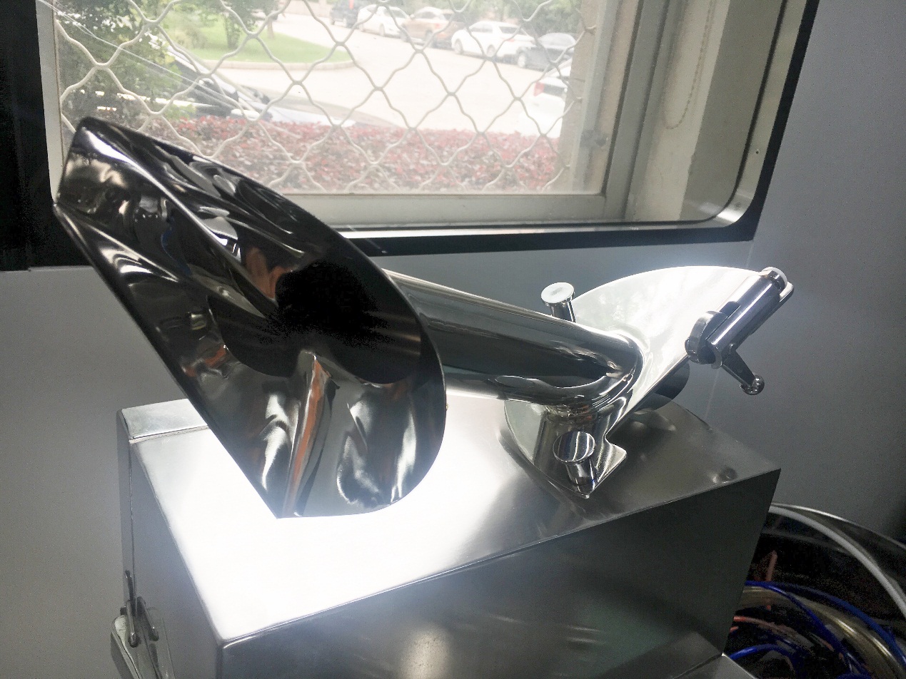 Discharge device Dispositivo de descarga