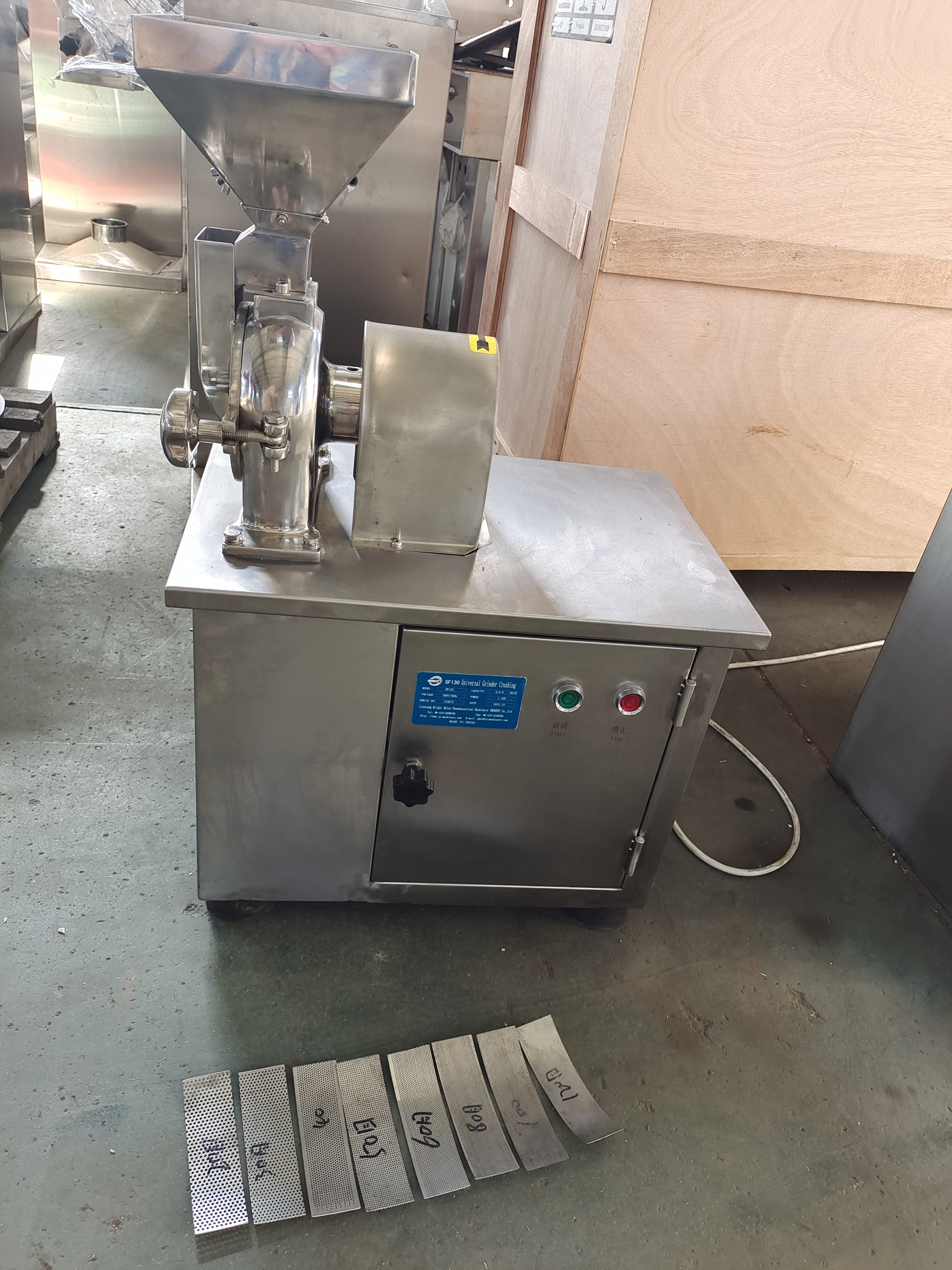 Máquina de molienda gruesa de venta caliente trituradora seca/trituradora de cáscara de naranja