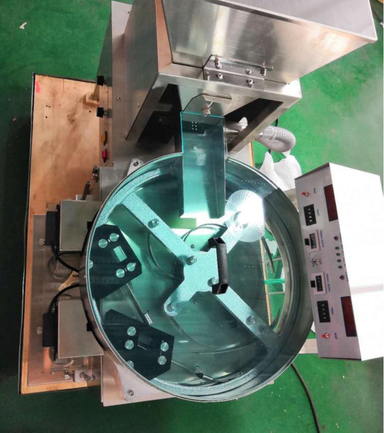 Máquina de conteo electrónica inteligente de la píldora de la cápsula de la tableta controlada por PLC de BPY-4B 