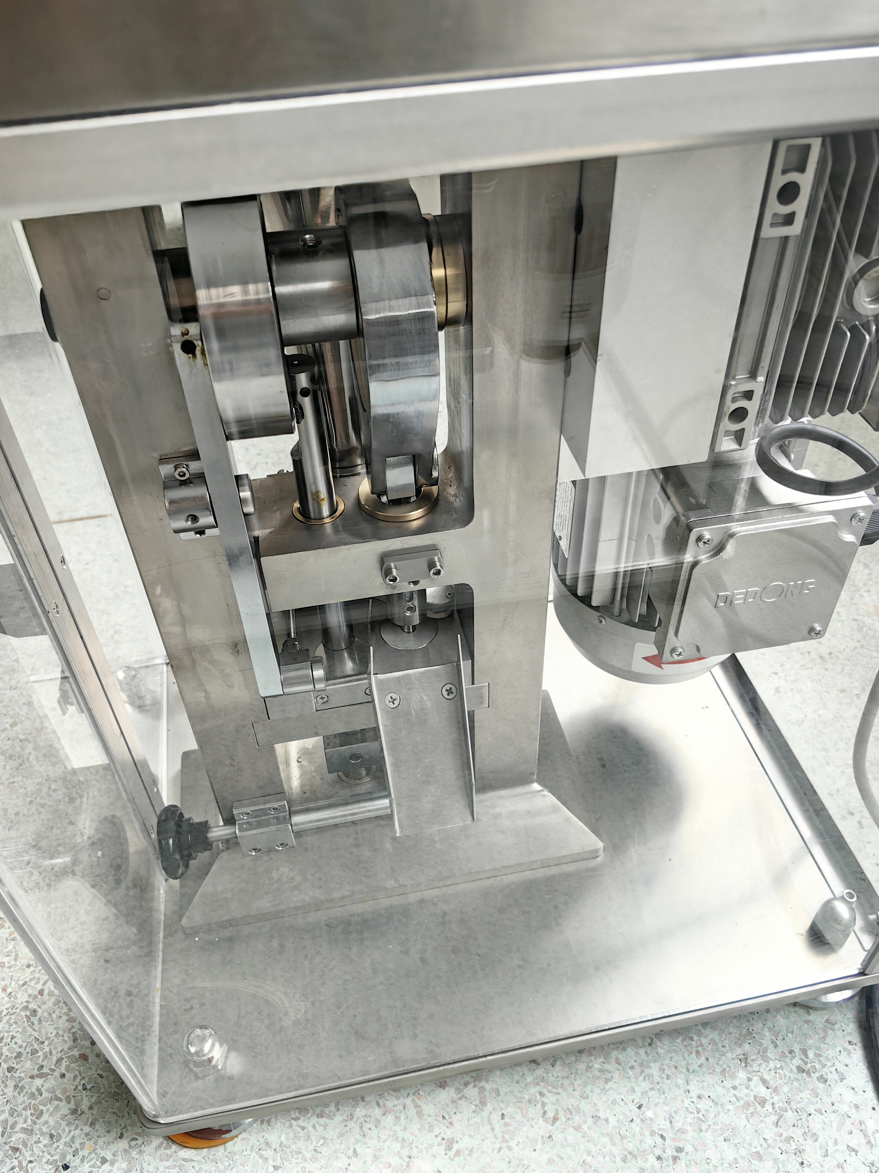 Máquina efervescente de alta calidad de la prensa de la píldora del laboratorio de la prensa de la tableta de la vitamina C DP12/25 SUS304 